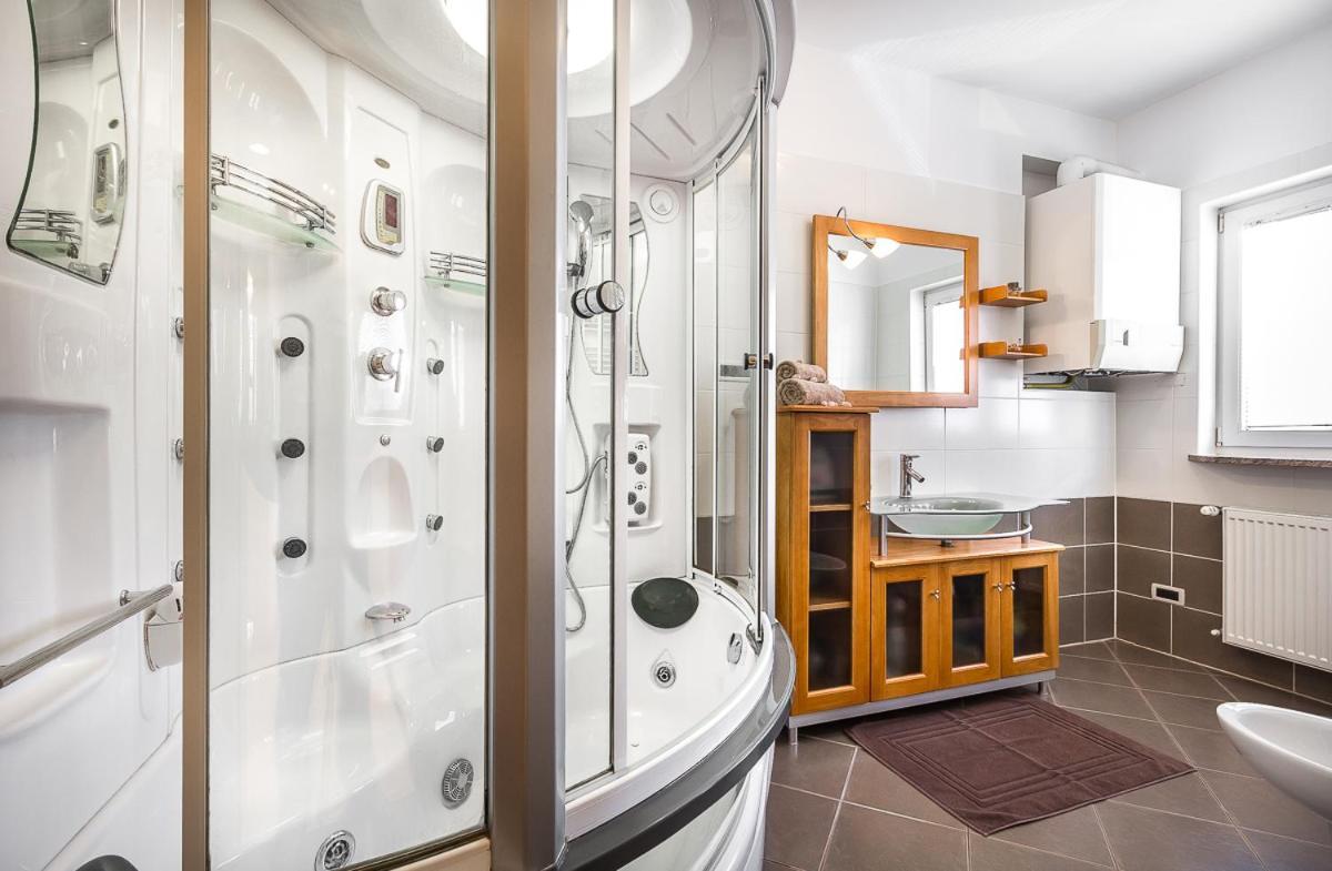Apartment Igor 3 **** Медулин Екстериор снимка
